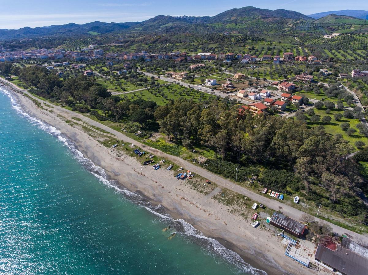 Residence Torretta Beach Crucoli Exteriör bild